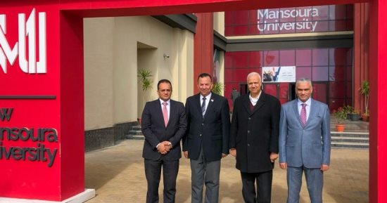 التعليم العالي: تعاون بين الجامعات الأهلية الدولية لتطوير المناهج وخطط الدراسة
