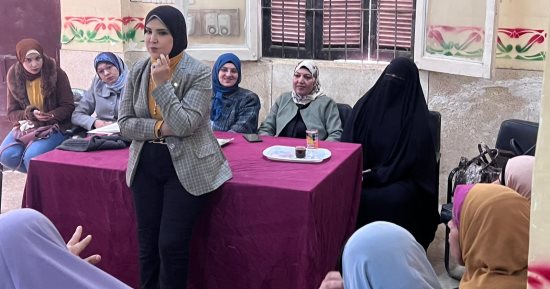 كيف تدعم الفيوم المرأة؟.. الوصول للسيدات بالقرى وتقديم ندوات توعية بمشاركة متخصصين.. اهتمامات بصحة الأم ومناهضة العنف ضد المرأة.. ومديرة مركز الإعلام: الدولة أولت اهتماما كبيرا بقضايا المرأة 