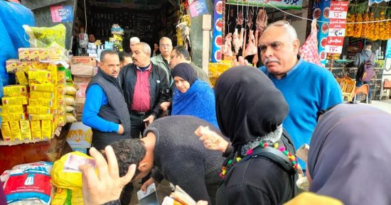 السكرتير العام المساعد لمحافظة الإسكندرية تقود حملة مكبرة على الأسواق والمخابز