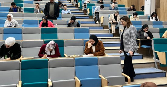جامعة المنصورة الجديدة تختتم امتحانات الفصل الدراسى الأول 