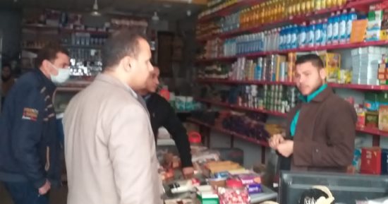 حماية المستهلك بالإسكندرية يحرر 78 محضرا خلال التفتيش على 361 منشأة تجارية