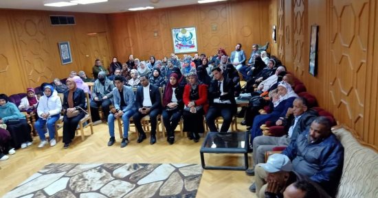 "المشروعات القومية والتنمية" موضوع نقاش بصالون الإسماعيلية الثقافى
