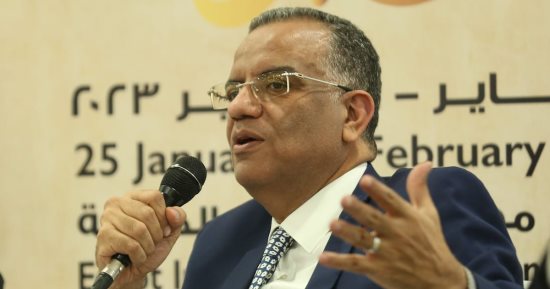 محمود مسلم بندوة معرض الكتاب "نحن والإعلام": هناك فرق بين الإعلام والسوشيال ميديا