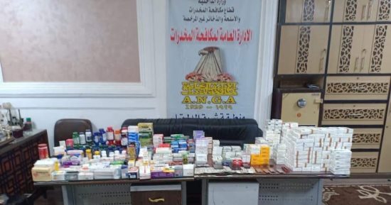 ضبط صاحب صيدلية شهيرة فى المنصورة بحوزته 100 ألف قرص مخدر و40 جرام حشيش