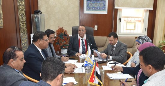 مركز تنمية قدرات أعضاء هيئة التدريس بجامعة الأقصر ينظم دورة TOT للمدربين
