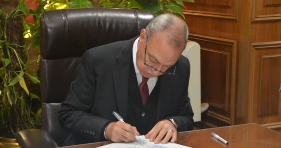 محافظ القليوبية يعتمد المخطط التفصيلى لبنها وقها وحوض العشرات بقليوب.. صور