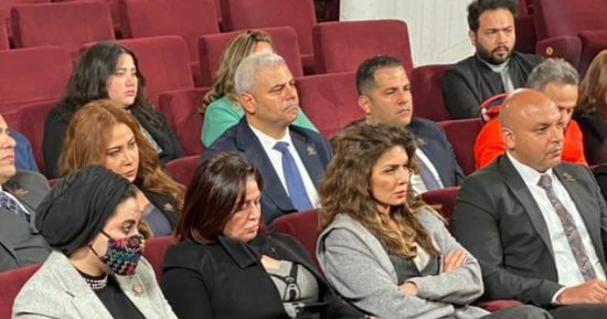 الفنان أشرف عبد الباقي يطالب بتفعيل دور المسرح وتسهيل التصوير فى الأماكن السياحية 