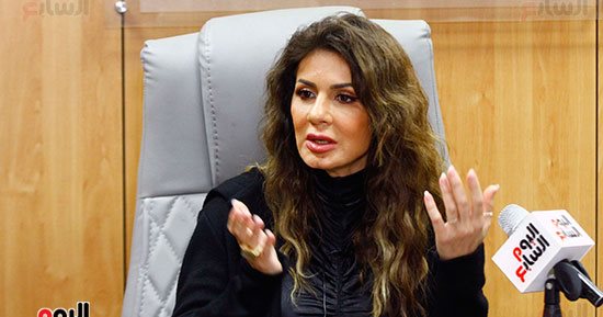 نجلاء بدر: قراري بترك الإعلام من أجل التمثيل مصيرى وصعب العودة للبرامج 