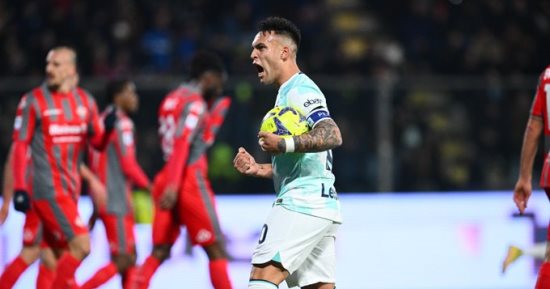 إنتر ميلان يتعادل ضد كريمونيزي 1-1 فى شوط مثير بالدوري الإيطالي.. فيديو