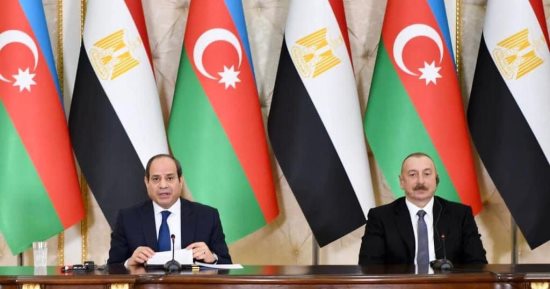 الرئيس السيسي خلال مؤتمر صحفى مشترك مع رئيس أذربيجان: مصر مستعدة للتعاون مع الجانب الأذرى ونقل الخبرات فى مجال البنية التحتية وقطاع التشييد والبناء.. ونرحب باستئناف تسيير رحلات الطيران بين باكو وشرم الشيخ
