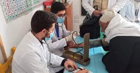 جامعة الإسكندرية تنظم قافلة طبية لمركز أبو المطامير بالبحيرة