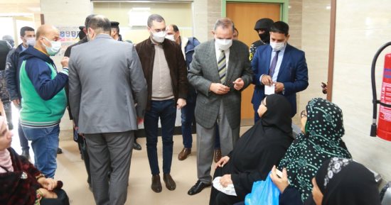 زيادة عدد الأسرة وأجهزة طبية وتشغيل العيادات المسائية بوحدات كفر الشيخ.. صور