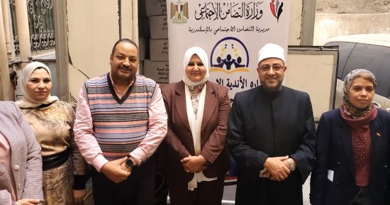 أوقاف الإسكندرية تتسلم الدفعة 23 من صكوك الأضاحى لتوزيعها على الأسر الأولى بالرعاية
