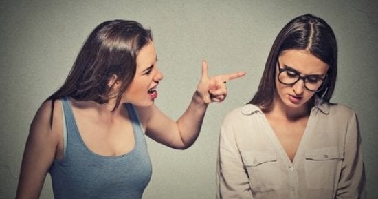 نصائح للتعامل مع الشخصية السامة.. واصل الود لكن بحدود