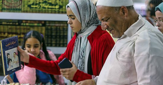 40 ألف نسخة كتاب مبيعات قصور الثقافة بمعرض الكتاب و"طه حسين" الأكثر مبيعا