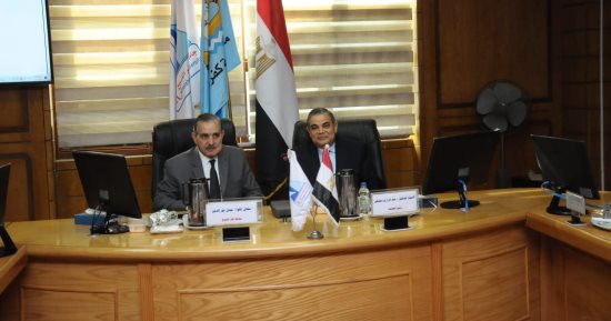 رئيس جامعة كفر الشيخ: توسيع قاعدة المشاركة فى الأنشطة الطلابية وتعزيز الوعى الوطنى