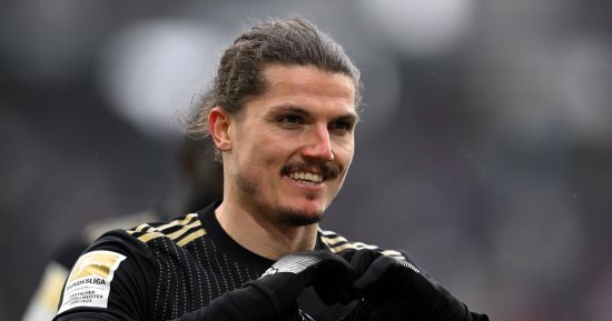 لاعب بايرن ميونخ في طريقه إلى مانشستر يونايتد قبل إغلاق الميركاتو.. فيديو