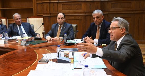 "محلية النواب" تطلب تقرير شامل عن الأعمال التي تتم على ضفاف النيل بجزيرة الزمالك