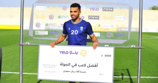 أوباما يشارك فى فوز الحزم على العروبة بدورى الدرجة الأولى السعودى