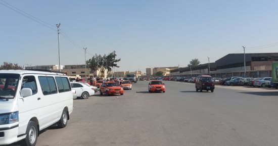 رياح محملة بالأتربة وسطوع الشمس فى الإسماعيلية.. اعرف التفاصيل