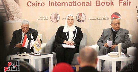 وزيرة التضامن من معرض الكتاب:بحث تكلفة الإرهاب والتطرف هدفه توعية المواطن