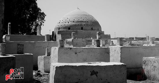 عيشها أبيض وأسود.. البهنسا بالمنيا البقيع الثاني لمقابر الصحابة على أرض مصر