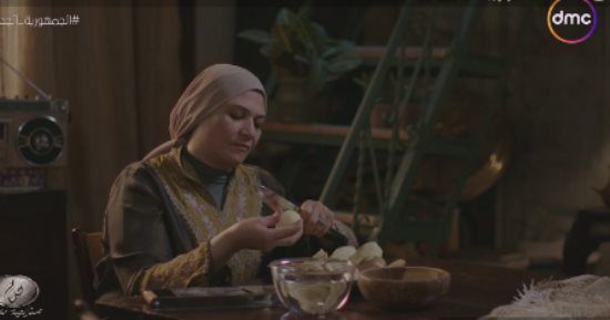 صنايعية مصر يبرز كيف ظهر "الشيبسى" فى مصر.. ويكشف كيف انتقل منتج الشيبسى من لندن إلى القاهرة على أيدى ضابطين مصابين من حرب أكتوبر.. ويستعرض أبرز إعلانات شيبسى القديمة.. ويؤكد: المشروع يحقق أرباحا كبيرة