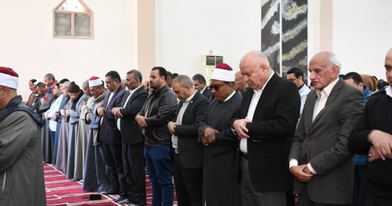 محافظ قنا يفتتح مسجد السوق الكبير بنجع حمادى بتكلفة 400 ألف جنيه