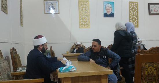 تعرف على أغرب سؤال لفتاوى جناح الأزهر بمعرض الكتاب