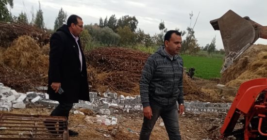 إزالة 4 حالات تعد على الأراضى الزراعية وأملاك الدولة بمطوبس والرياض بكفرالشيخ