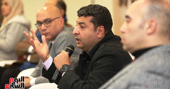 محمود بسيونى: على الصحافة أن تطالب بحقوقها من المنصات