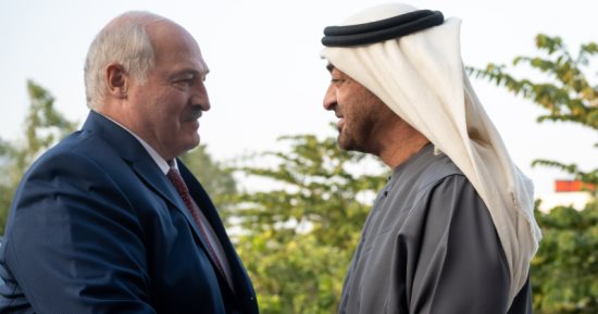 رئيس الإمارات يستقبل رئيس بيلاروسيا ويبحثان مختلف أوجه العلاقات الثنائية