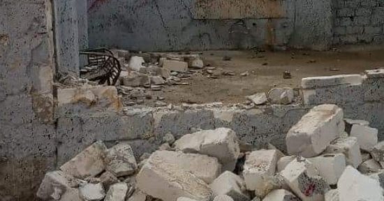 إزالة بناء مخالف فى برج العرب غرب الإسكندرية 