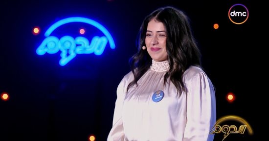 متسابقة برنامج الدوم ليلى عبد القادر تبهر لجنة التحكيم بالغناء والتمثيل