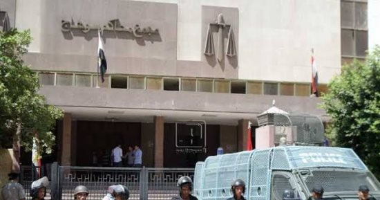 السجن 10 سنوات لـ3 متهمين بسرقة شخص بالإكراه فى سوهاج 