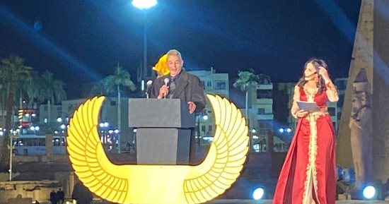 "بنحب الحياة".. هيثم الخميسى يهدى مهرجان الأقصر السينمائى فيديو احتفاء بنجوم راحلين
