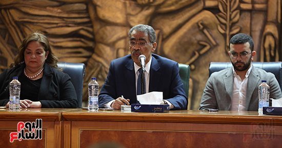 نقيب الصحفيين: ياسر رزق كان مثالا للمهنى المدافع عن قضايا وطنه
