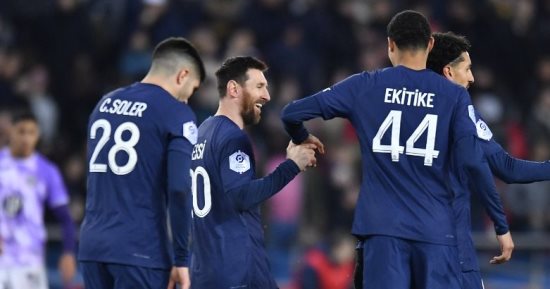 ميسي يقود باريس سان جيرمان لتخطي تولوز بصعوبة في الدوري الفرنسي.. فيديو