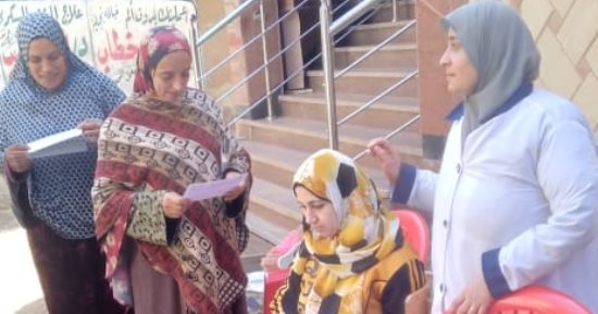 محافظ المنوفية: تطعيم أكثر من 200 ألف مواطن ضمن حملة "طرق الأبواب"