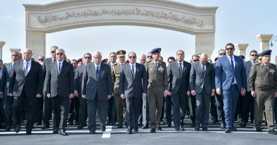 الرئيس السيسي يتقدم مشيعى جنازة الدكتور شريف إسماعيل