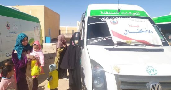 علاج 501 حالة مرضية مجاناً ضمن حياة كريمة بقرى درب الأربعين بالوادى الجديد