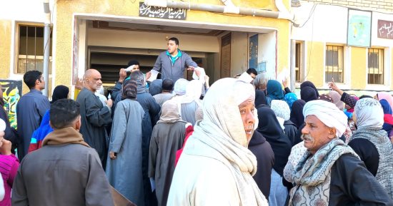 قافلة الأزهر تختتم أعمالها فى قنا بتقديم أكثر من 10 آلاف خدمة طبية مجانية