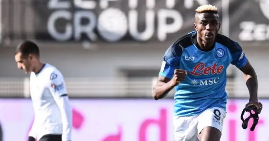 نابولى يحفز أوسيمين بـ 130 ألف يورو للوصول للهدف الـ 30