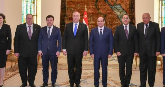 الرئيس السيسي يستقبل رئيس وزراء رومانيا ويشيد بالعلاقات التاريخية بين البلدين