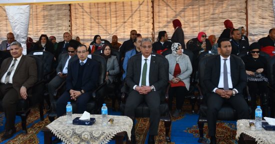 محافظ الفيوم ورئيس الجامعة يشهدان ملتقى "إبداع" لكليات التربية النوعية.. صور