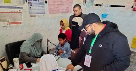تقديم الخدمات الطبية لـ2038 من أهالى أبو مندور بكفر الشيخ ضمن حياة كريمة