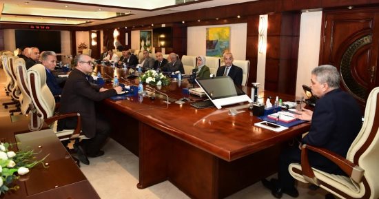الفريق أسامة ربيع: قناة السويس تبحث سبل جذب خطوط ملاحية جديدة