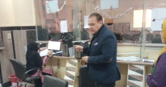 رئيس مدينة ملوى: مندوب داخل المركز التكنولوجى للرد على استفسارات المواطنين