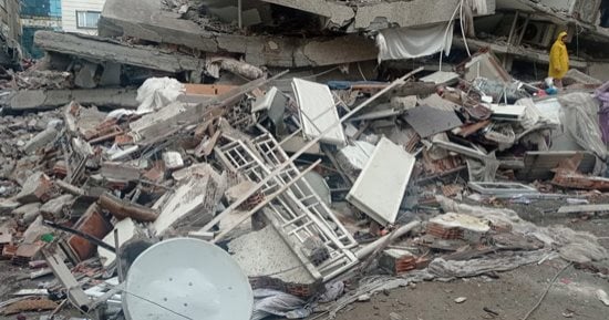 إدارة الكوارث التركية: ارتفاع حصيلة وفيات الزلزال إلى 12 ألفا و391 شخصا