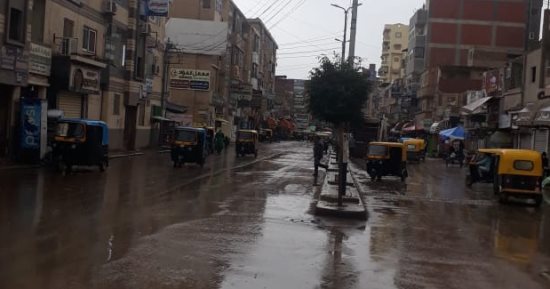 أمطار غزيرة بالبحيرة وإغلاق بوغاز رشيد وطوارئ لرفع تراكمات المياه.. صور